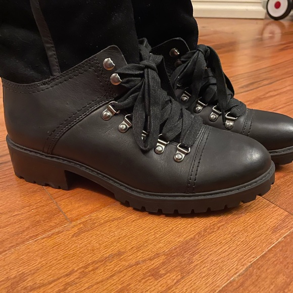 Frye & Co Anise Fold Over Black Leather Hiker Boots Women’s Size 10 - Picture 2 of 6